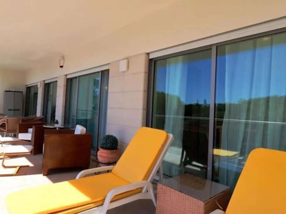 Happiness Apartment - Tennis Court & Pool & Albufeira