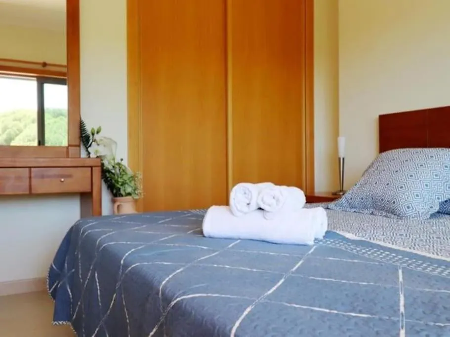 Happiness Apartment - Tennis Court & Pool & Albufeira