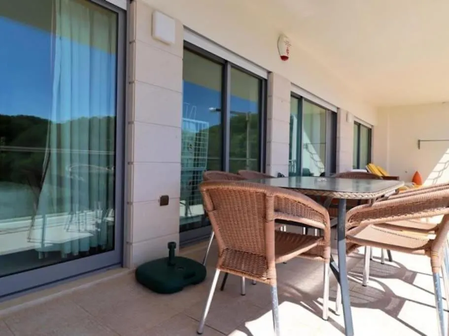 Happiness Apartment - Tennis Court & Pool & Albufeira